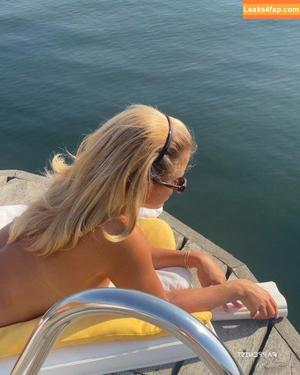 Matilda Djerf photo #0004