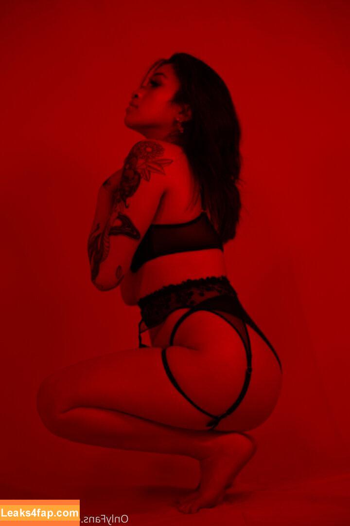 Matrixmika / Ariesvenus / Thiccuslyrata / Venusmatrix / matrixmicah leaked photo photo #0189
