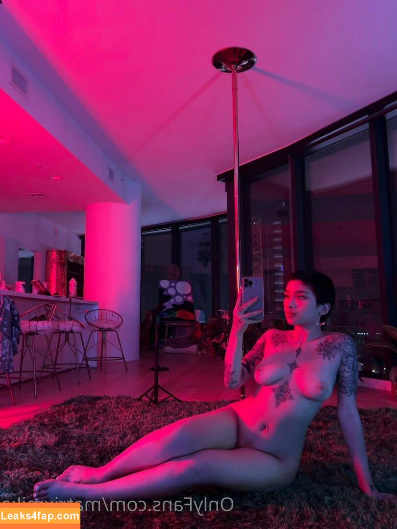 Matrixmika / Ariesvenus / Thiccuslyrata / Venusmatrix / matrixmicah leaked photo photo #0320