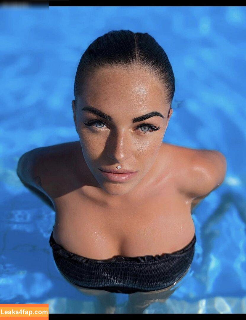 Maunica Cormier Samson / maunika.csamson / maunikacsamson leaked photo photo #0004