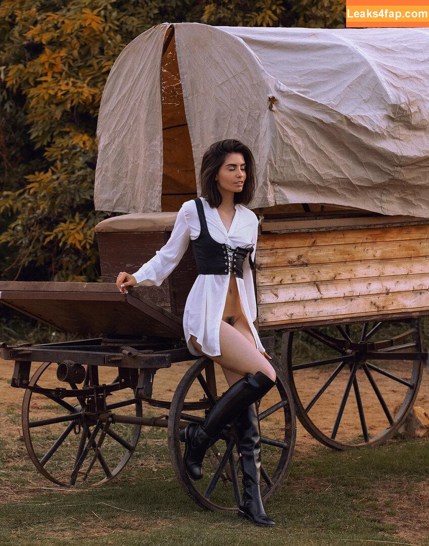 MAVRIN Magazine / mavrin / mavrinmag leaked photo photo #0649