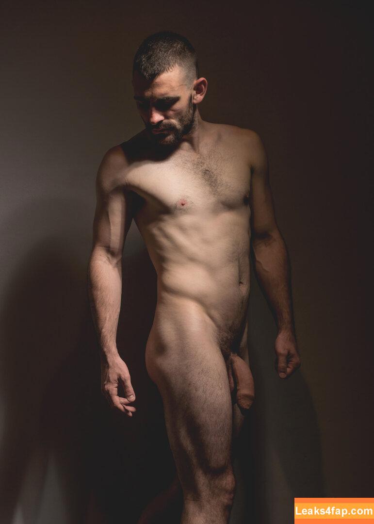 maxarionxxx / maxarion_thepony leaked photo photo #0005