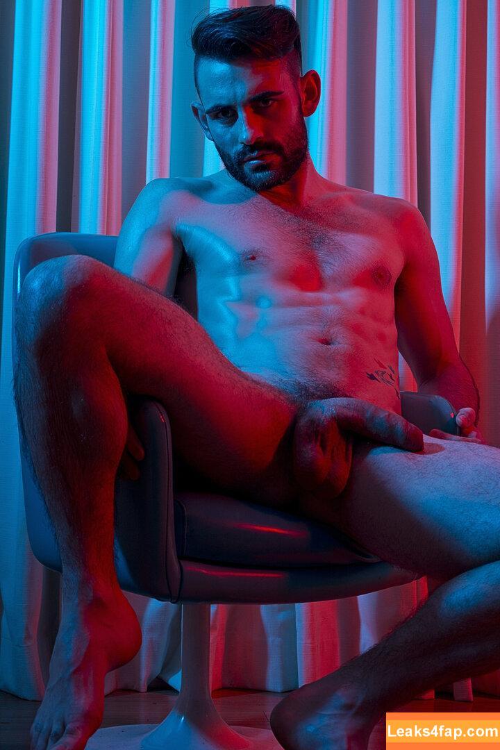 maxarionxxx / maxarion_thepony leaked photo photo #0010