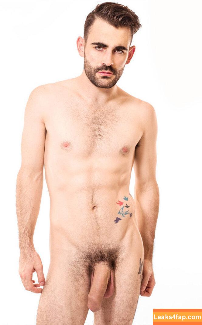 maxarionxxx / maxarion_thepony leaked photo photo #0016