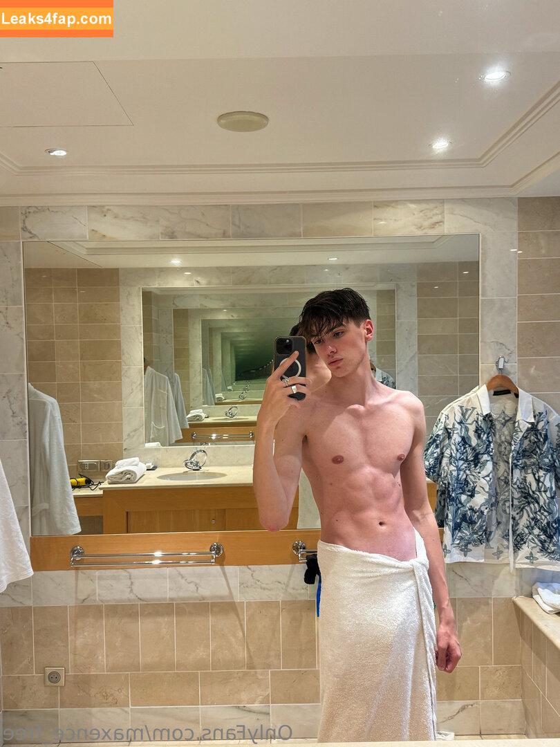maxence_free / maxence_mnrc leaked photo photo #0002