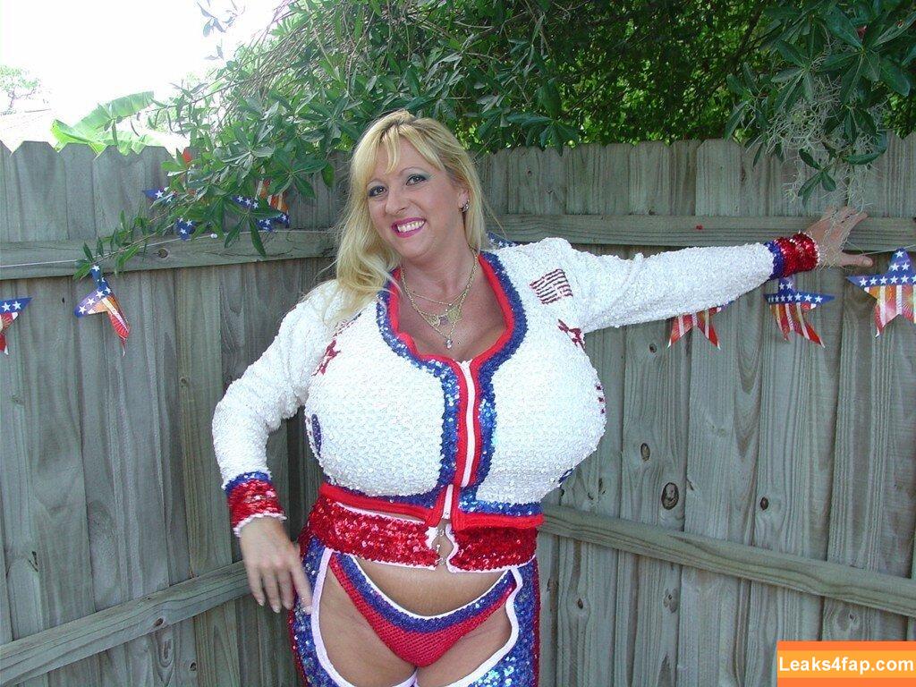 Maxi Mounds / maximoundsfanpage leaked photo photo #0868