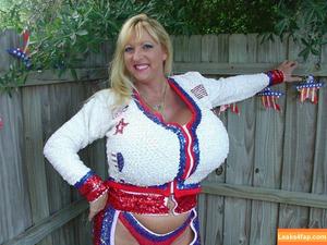 Maxi Mounds photo #0869