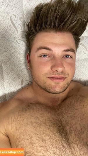 maxsmall photo #0044
