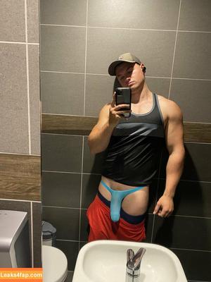 maxsmall photo #0179