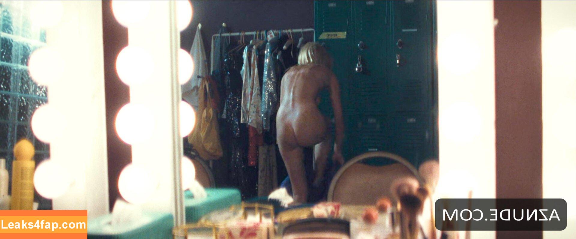 maxxxine /  leaked photo photo #0003