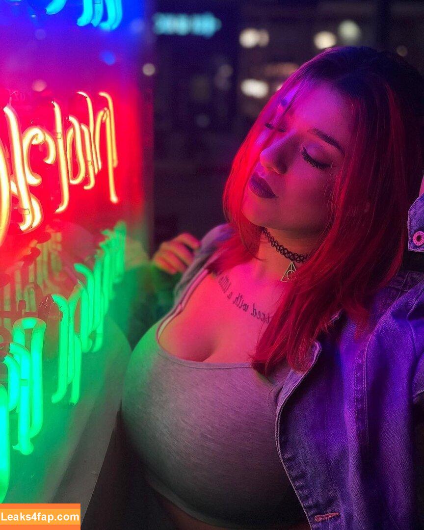 May Bakshi / maybakshi_ leaked photo photo #0008