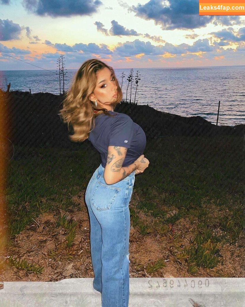 May Bakshi / maybakshi_ leaked photo photo #0069