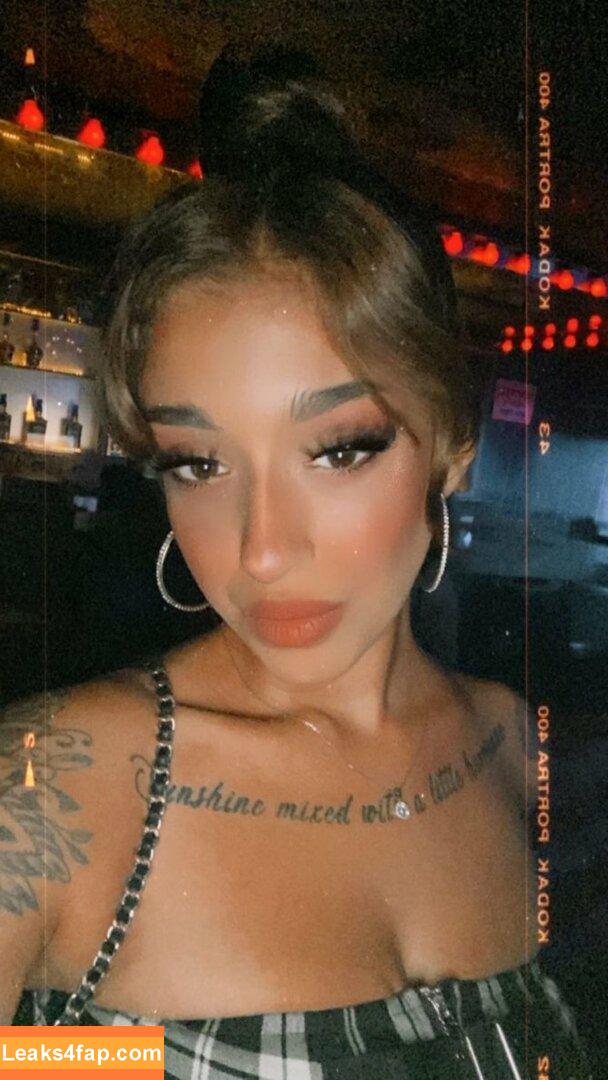 May Bakshi / maybakshi_ leaked photo photo #0097