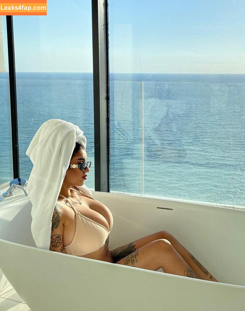 May Bakshi / maybakshi_ leaked photo photo #0115