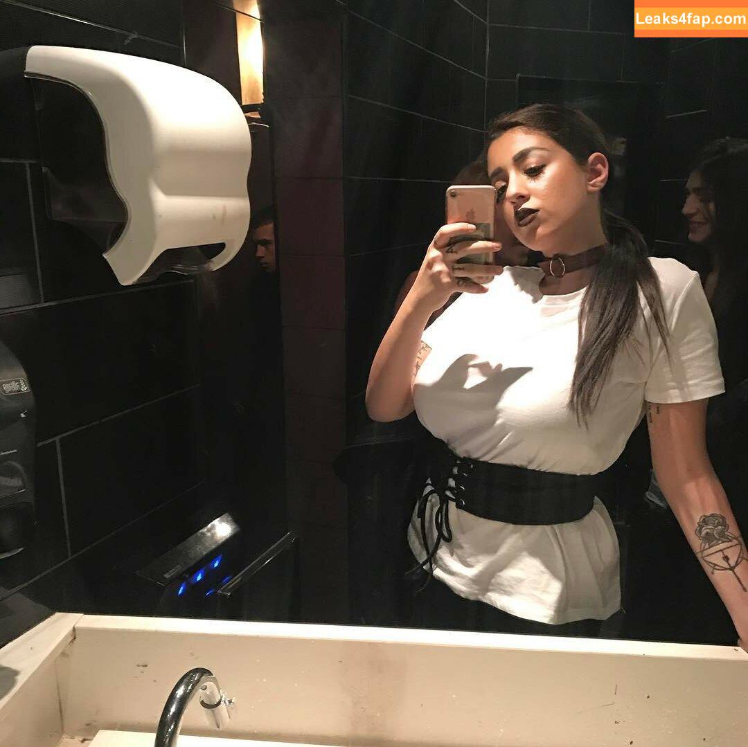 May Bakshi / maybakshi_ leaked photo photo #0166