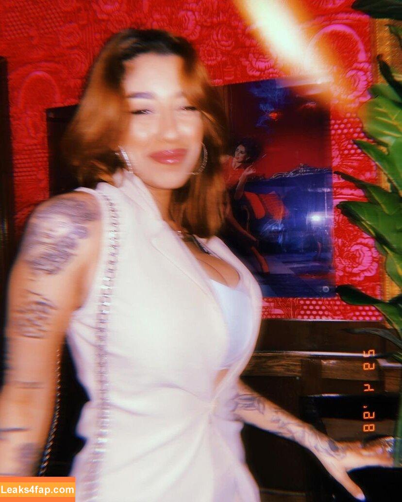 May Bakshi / maybakshi_ leaked photo photo #0197
