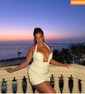 May Ridts photo #0071