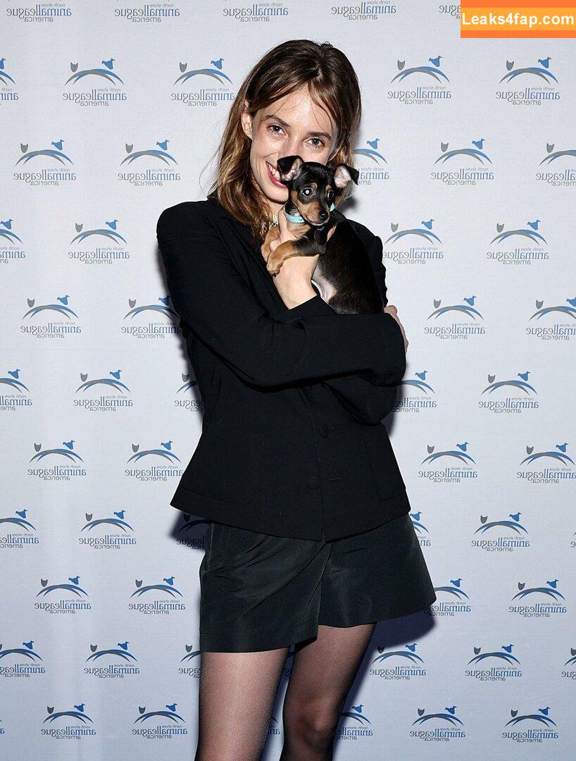 Maya Hawke / maya_hawke / neohawk2 leaked photo photo #0173