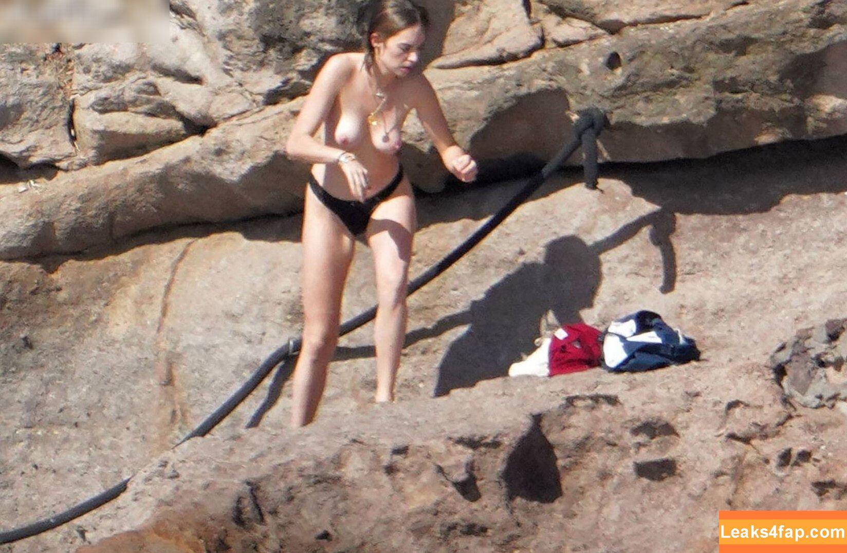 Maya Hawke / maya_hawke / neohawk2 leaked photo photo #0286