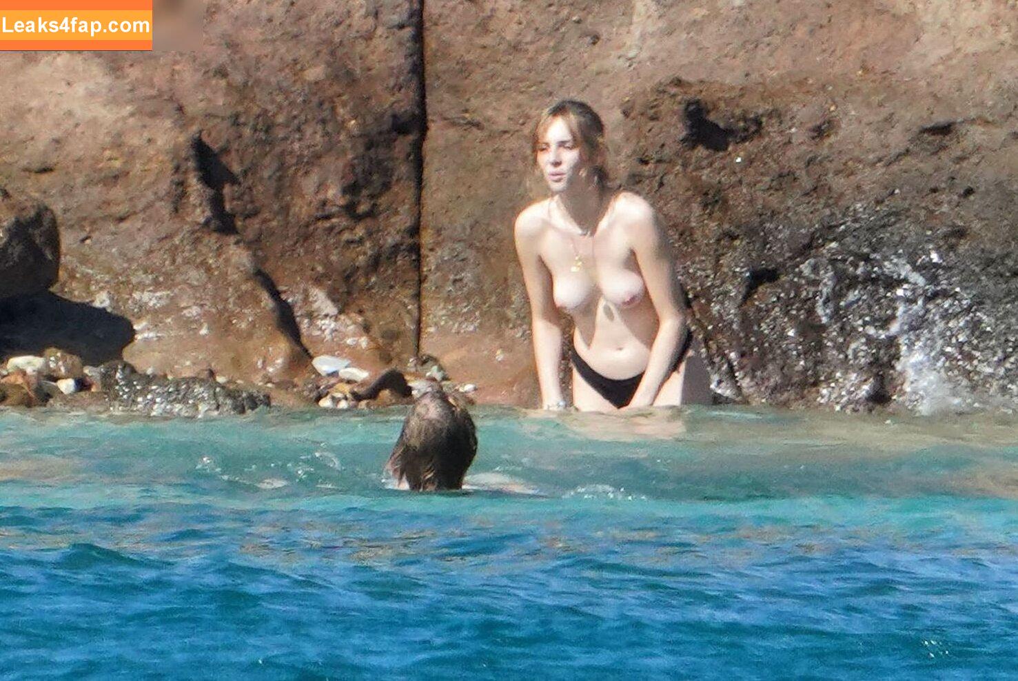 Maya Hawke / maya_hawke / neohawk2 leaked photo photo #0301