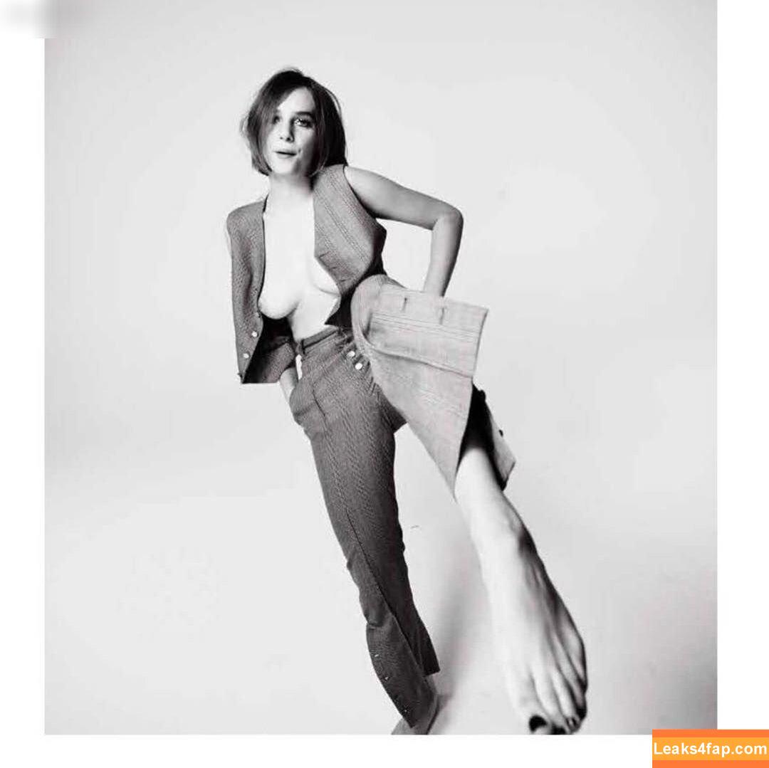 Maya Hawke / maya_hawke / neohawk2 leaked photo photo #0302