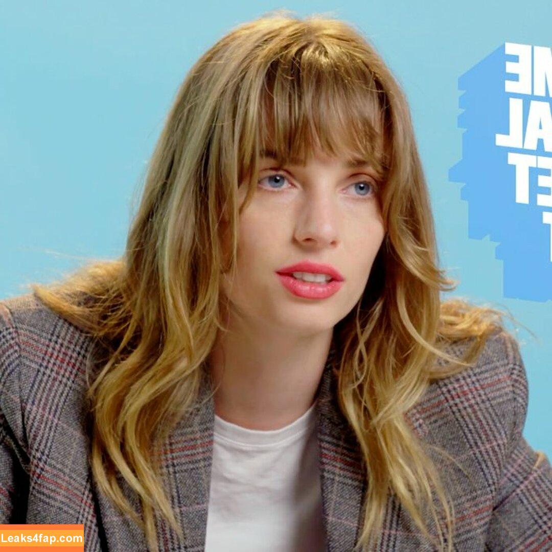 Maya Hawke / maya_hawke / neohawk2 leaked photo photo #0344