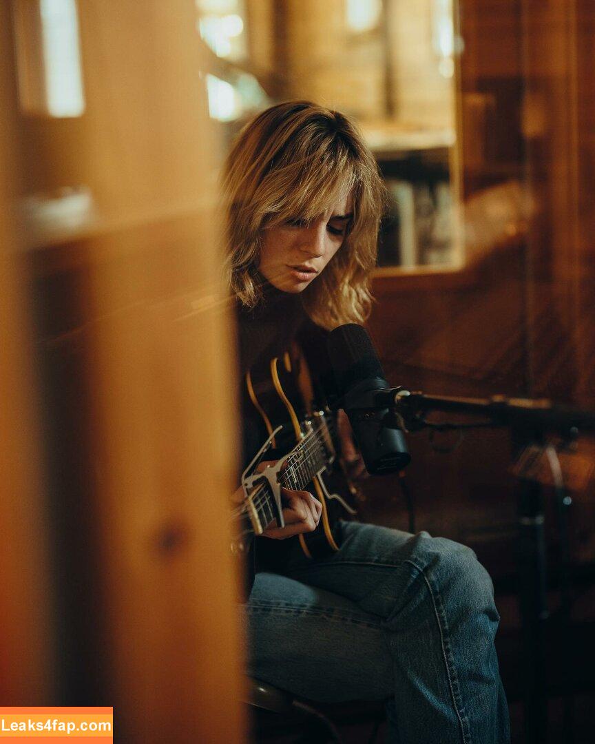 Maya Hawke / maya_hawke / neohawk2 leaked photo photo #0361