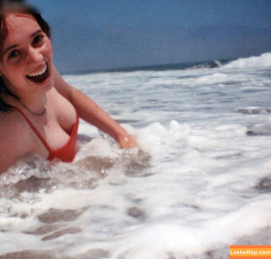 Maya Hawke / maya_hawke / neohawk2 leaked photo photo #0369