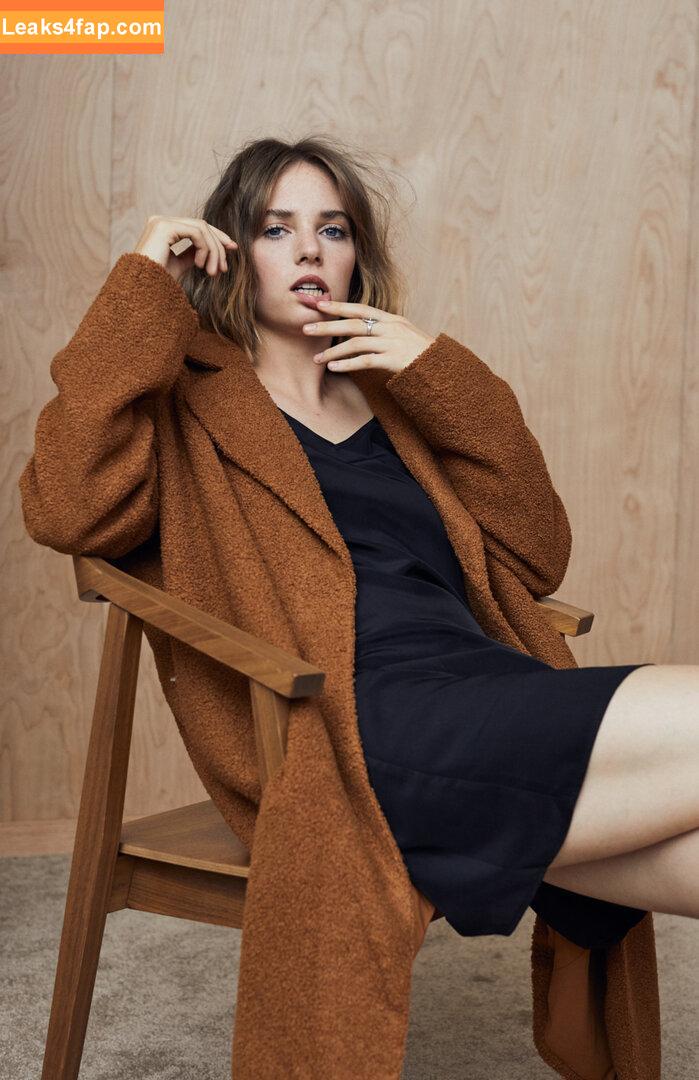 Maya Hawke / maya_hawke / neohawk2 leaked photo photo #0384