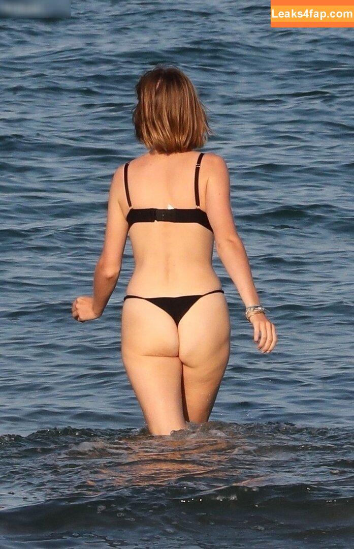 Maya Hawke / maya_hawke / neohawk2 leaked photo photo #0439