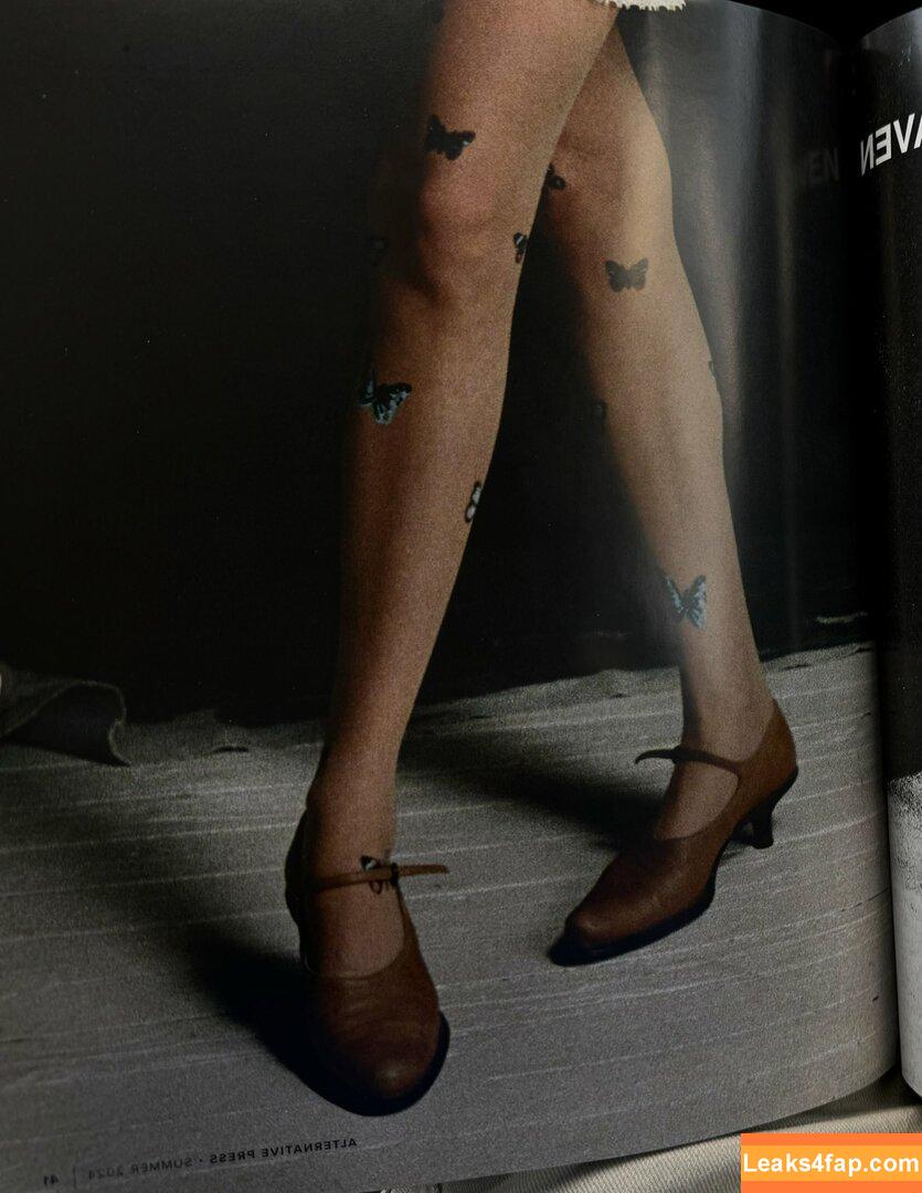 Maya Hawke / maya_hawke / neohawk2 leaked photo photo #0448