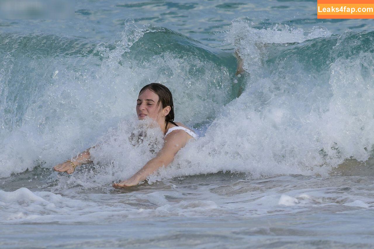 Maya Hawke / maya_hawke / neohawk2 leaked photo photo #0469