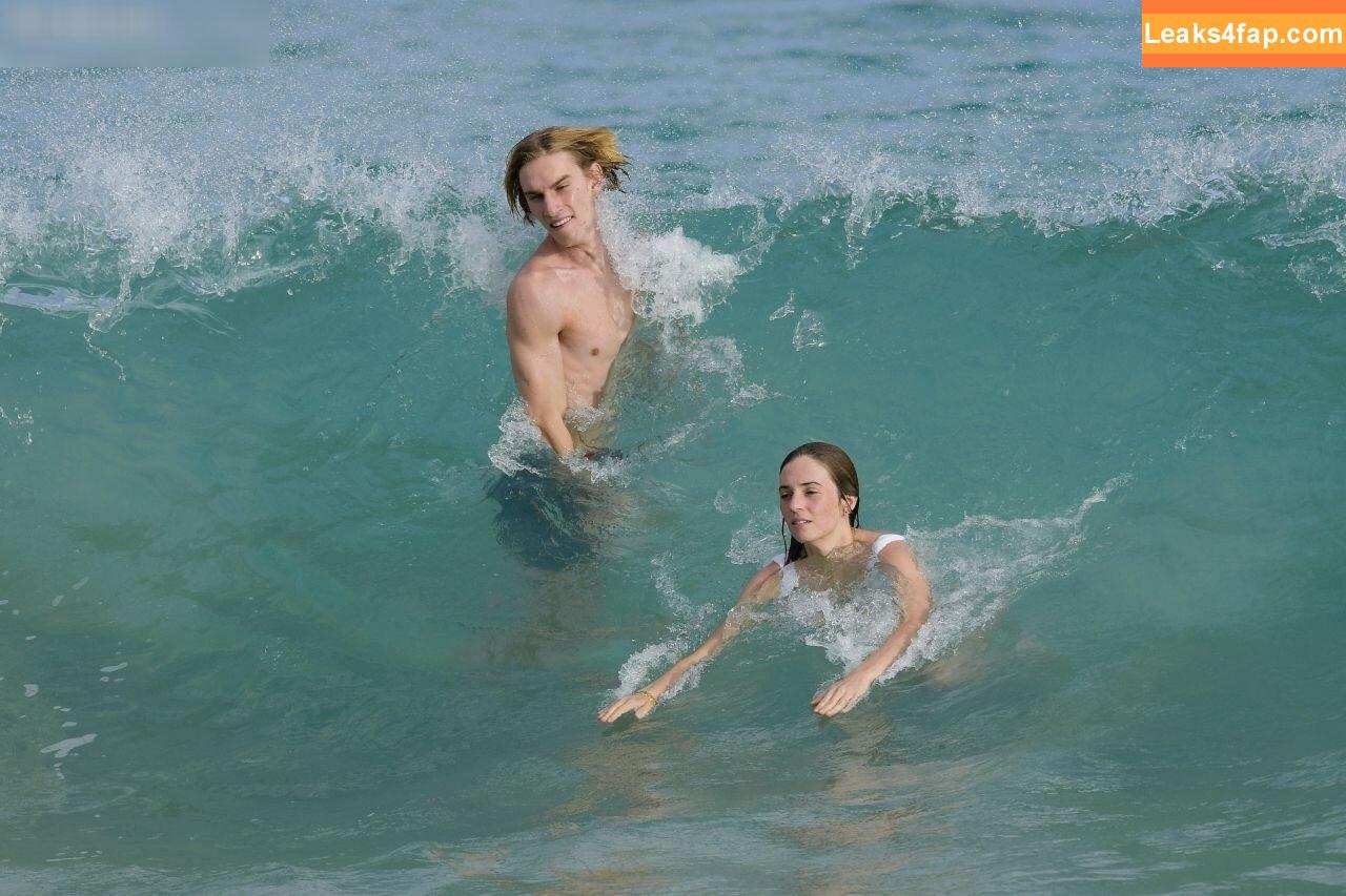 Maya Hawke / maya_hawke / neohawk2 leaked photo photo #0476