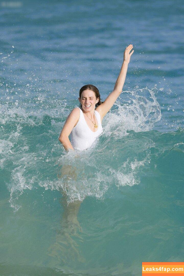 Maya Hawke / maya_hawke / neohawk2 leaked photo photo #0477
