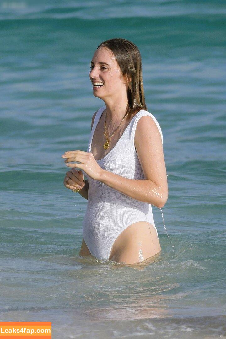Maya Hawke / maya_hawke / neohawk2 leaked photo photo #0478