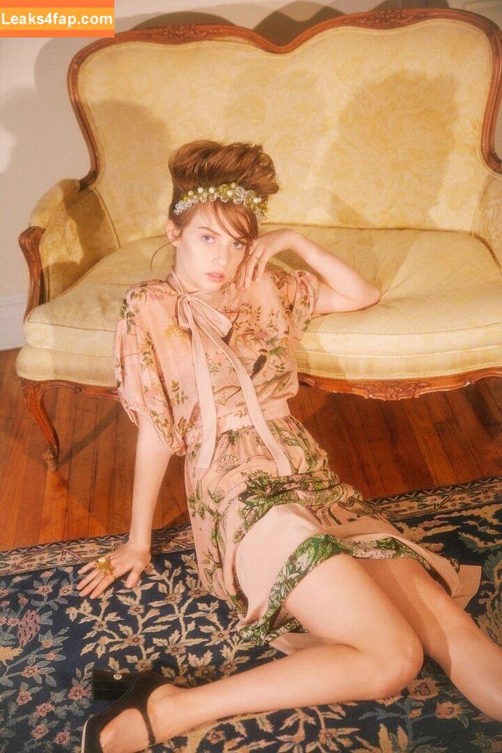 Maya Hawke / maya_hawke / neohawk2 leaked photo photo #0518