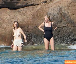 Maya Hawke photo #0016