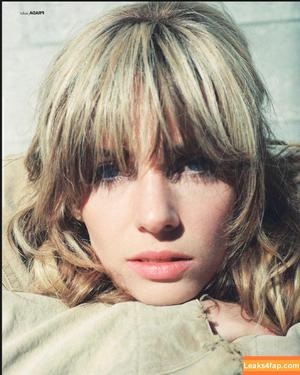 Maya Hawke photo #0221