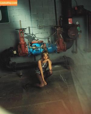 Maya Hawke photo #0242