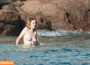 Maya Hawke photo #0297