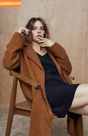 Maya Hawke photo #0384