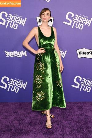 Maya Hawke photo #0400