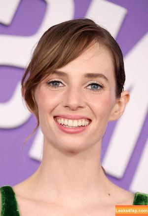 Maya Hawke photo #0401