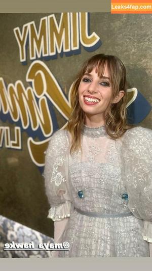 Maya Hawke photo #0434
