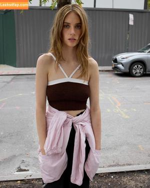Maya Hawke фото #0892