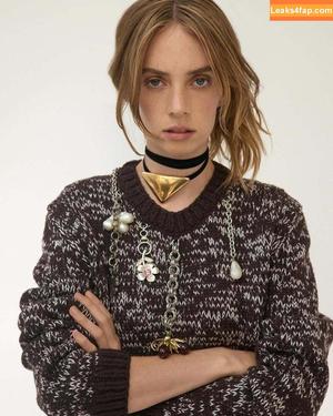 Maya Hawke фото #0898