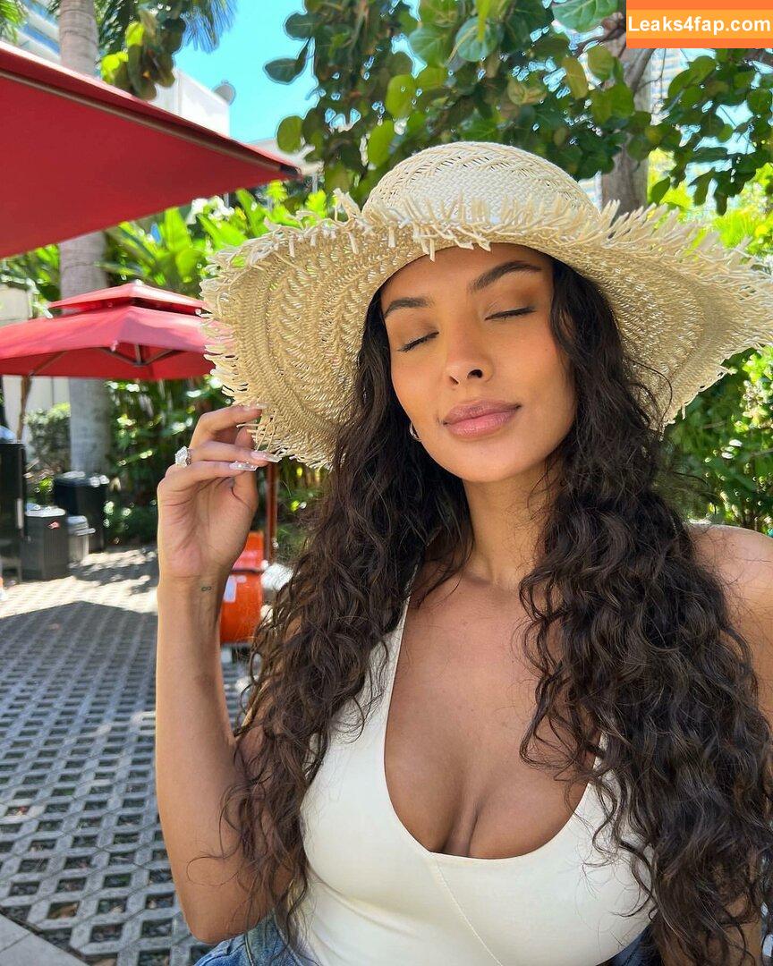 Maya Jama / mayajama слитое фото фото #0090