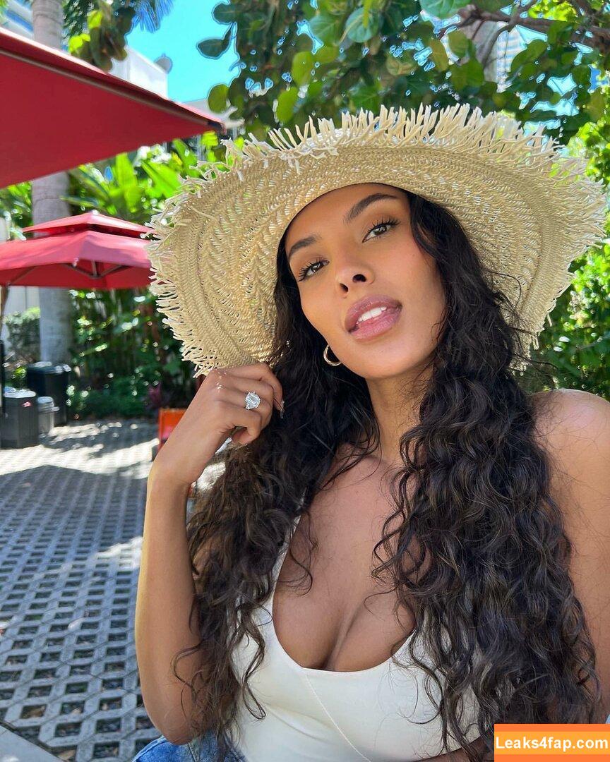 Maya Jama / mayajama слитое фото фото #0091