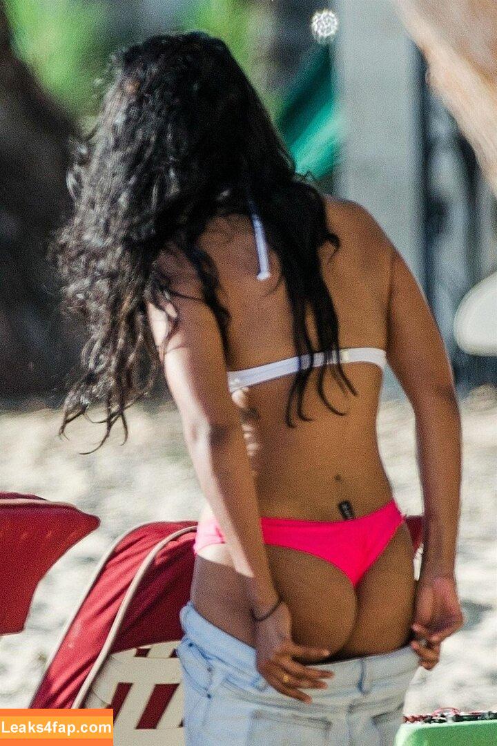 Maya Jama / mayajama слитое фото фото #0236