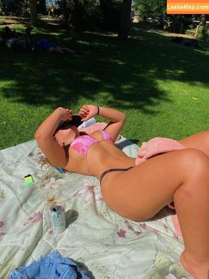Maya Wexler photo #0001
